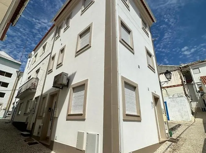 Ascensor A Vista Apartment